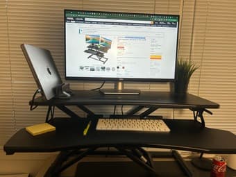 Height Adjusting Desk Converter 1