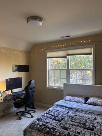 Large room in 5-bedroom house - Palo Alto 2